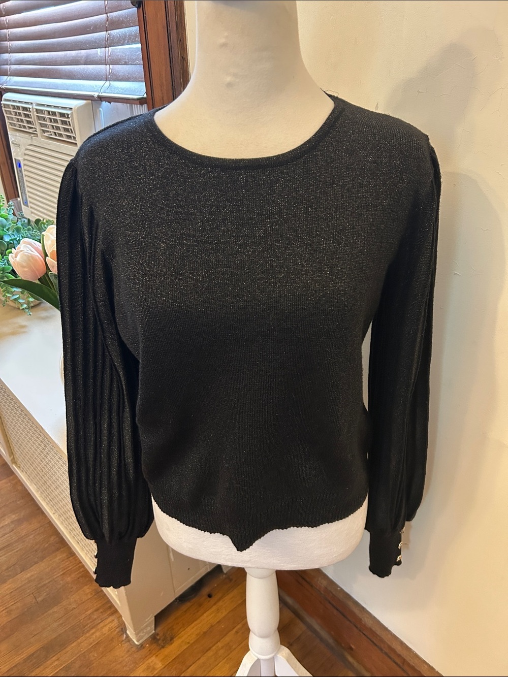 Nanette Lepore Black Women's Crewneck Sweater with Puff Sleeves Shimmer M EUC
